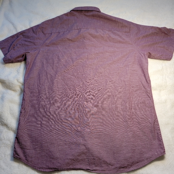 Travis Mathew Shirt Mens XL Casual Button Short Sleeve Red Burgundy Dots - Picture 2 of 6